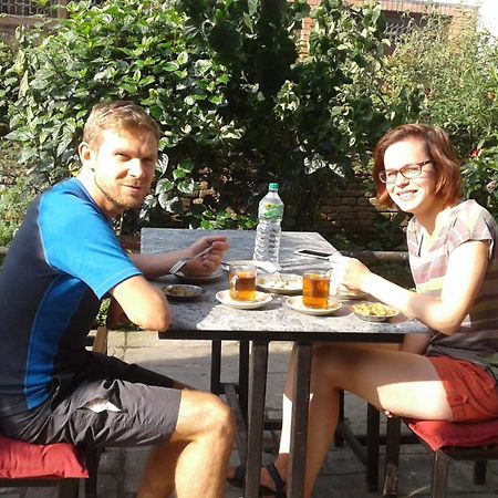 Pradhan House - Home Stay With Garden Bhaktapur Ngoại thất bức ảnh