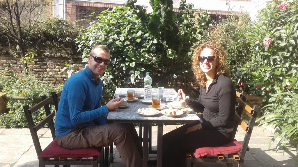Pradhan House - Home Stay With Garden Bhaktapur Ngoại thất bức ảnh