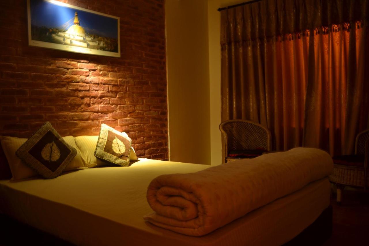 Pradhan House - Home Stay With Garden Bhaktapur Ngoại thất bức ảnh