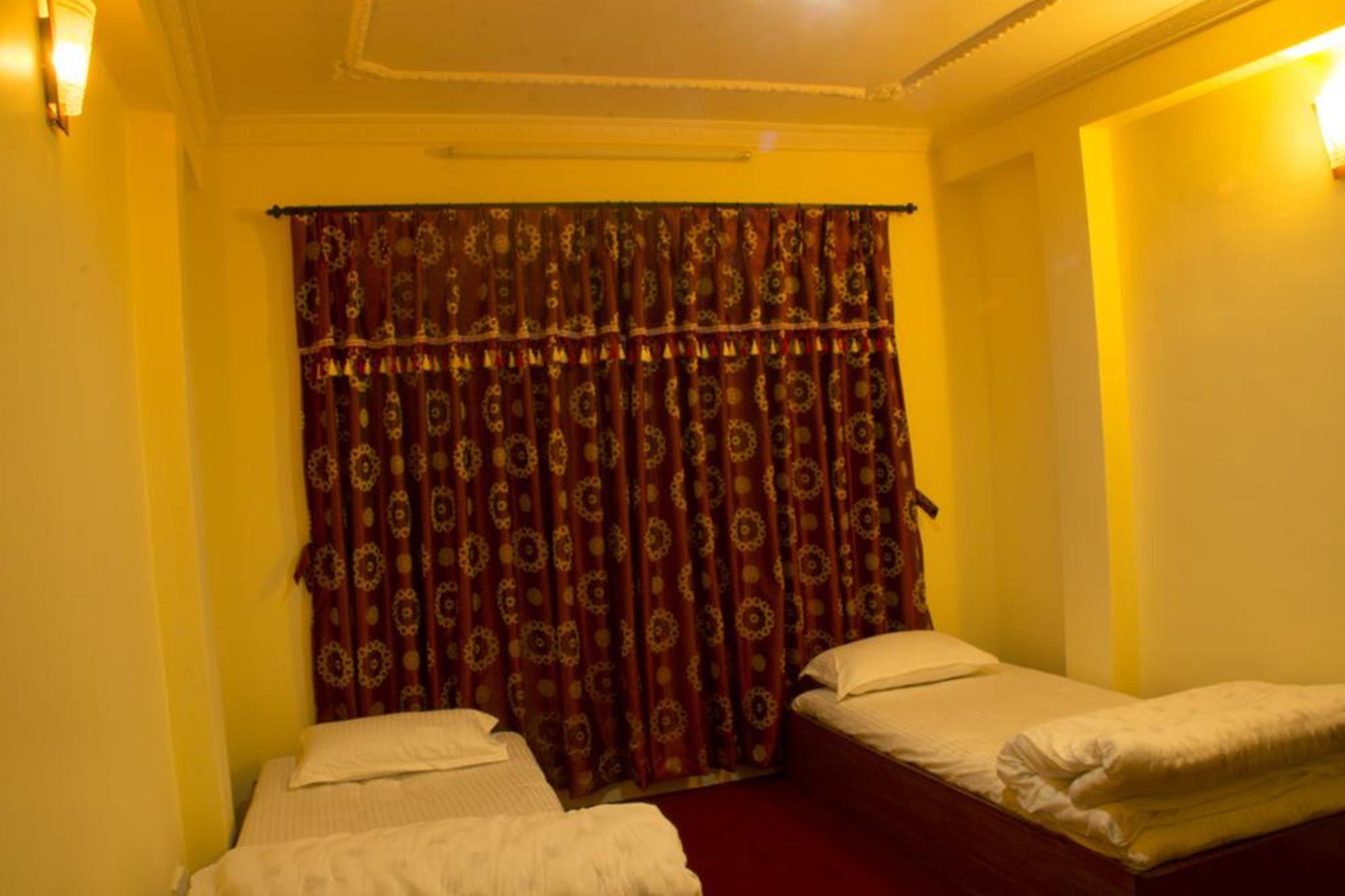 Pradhan House - Home Stay With Garden Bhaktapur Ngoại thất bức ảnh